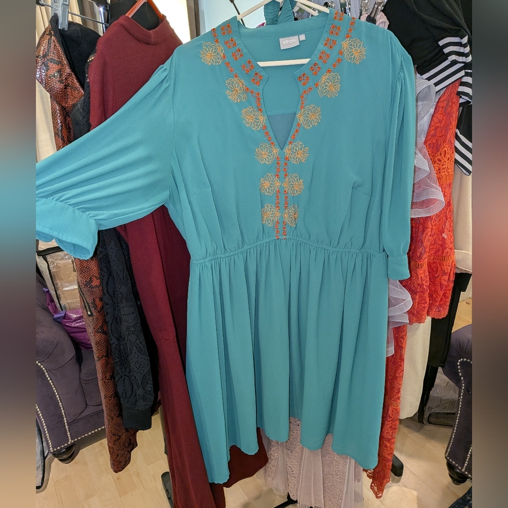 EShaki 2XLGreen Embroidered Dress Scandi Girl, Boho, Festival Spring, Pockets